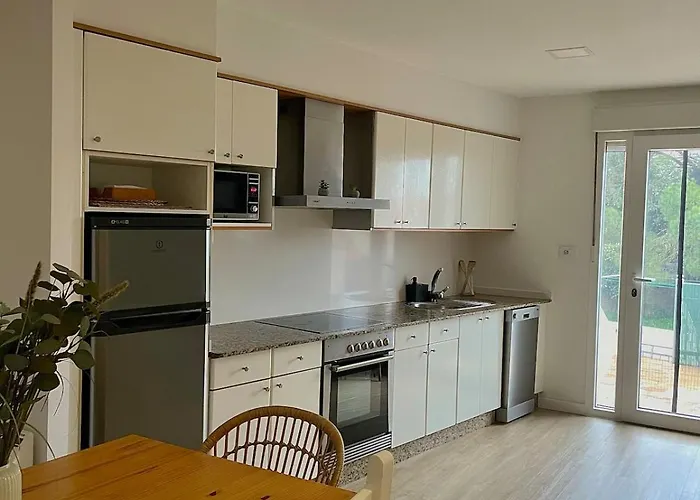 Moderno Piso Con Vistas Al Mar O Grove